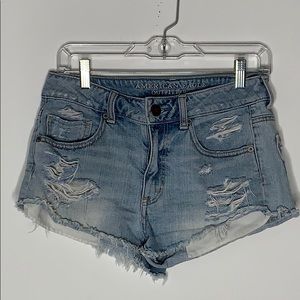 American Eagles Outfitters Distressed Jean Shorts